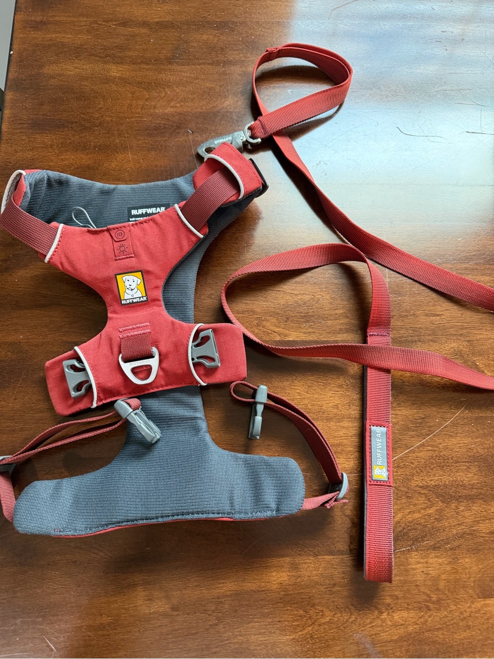 Ruffwear harness and leash